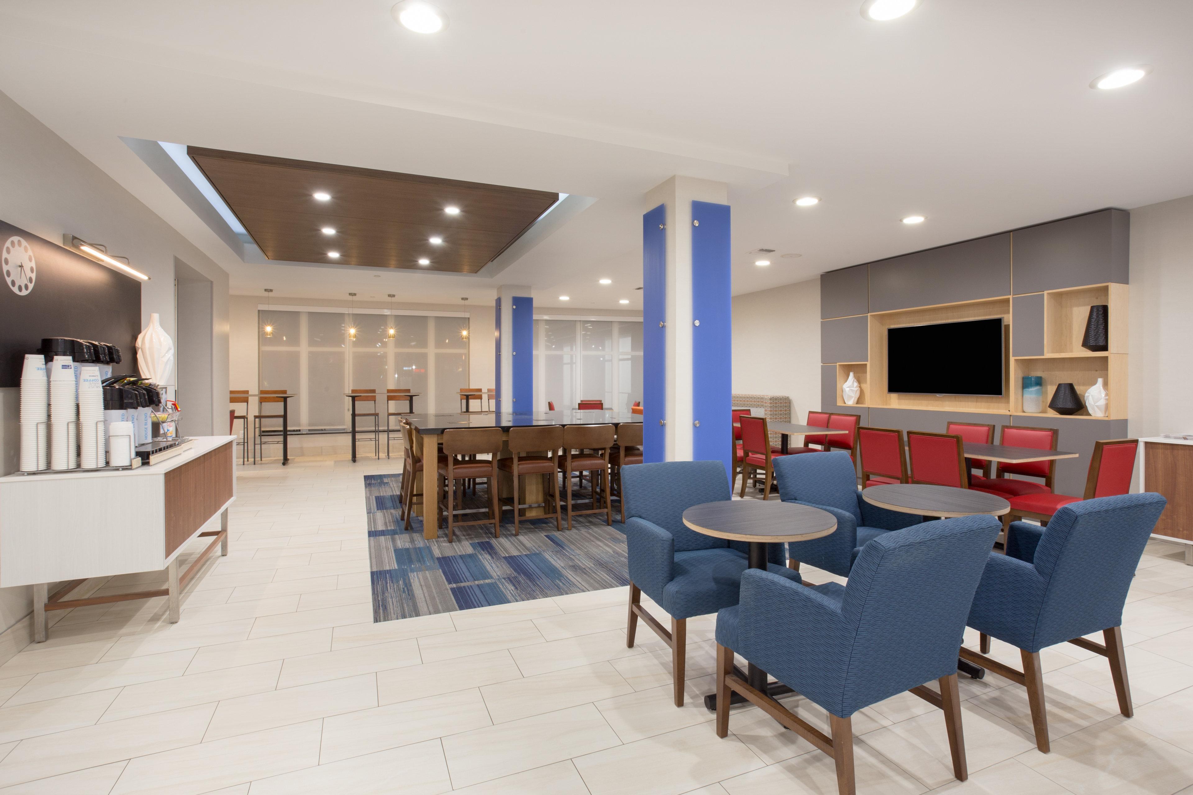 Holiday Inn Express & Suites Amarillo By Ihg Exterior photo