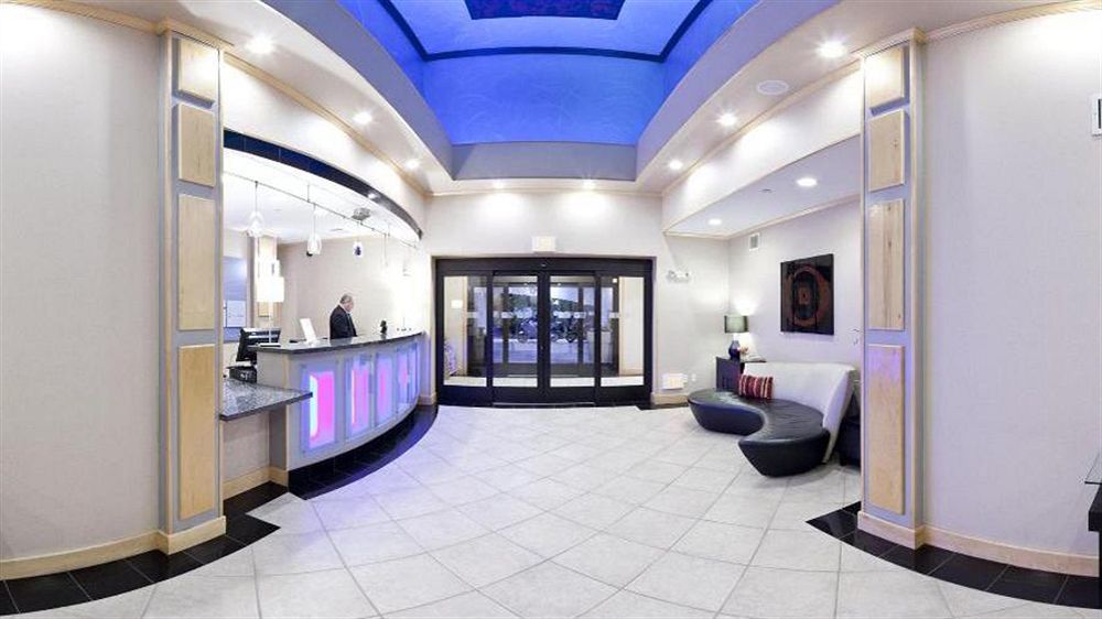 Holiday Inn Express & Suites Amarillo By Ihg Exterior photo
